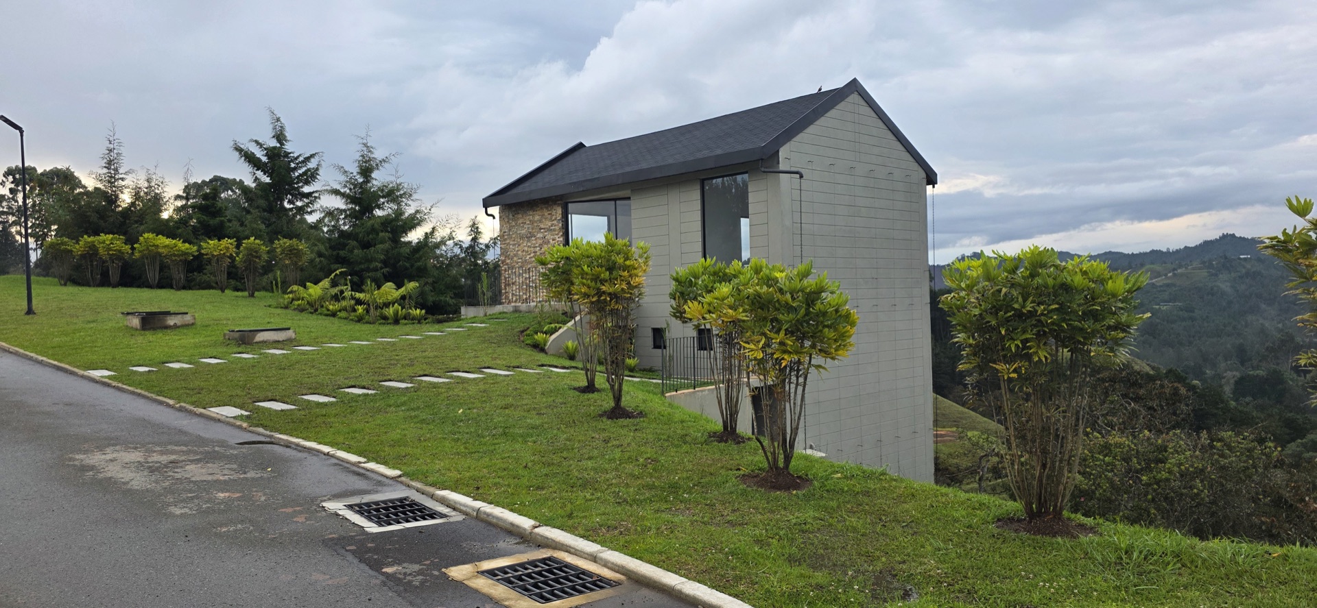 Lote de lujo en Llanogrande, Oriente Antioqueno — verificacion antes de comprar
